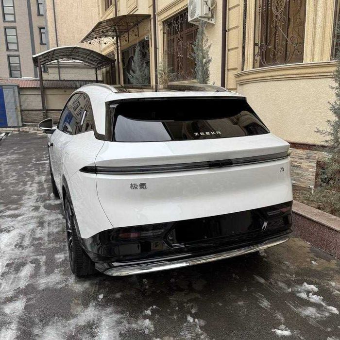 Zeekr  2025 — 4