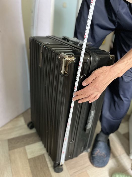 Чемодан на колесах