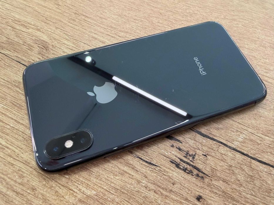 iphone xs baterie 100 second hand si noi de vanzare • Anunturi