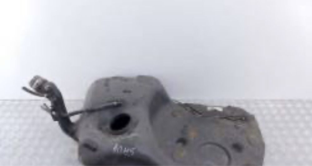 Бензо бак бмв е 34