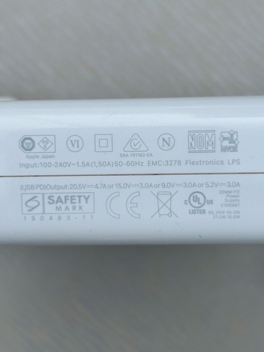 MagSafe 2 power adapter apple macbook