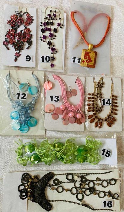 Бижута Нови, сертификат гривна, колиета,пръстени -всяко с отделна цена