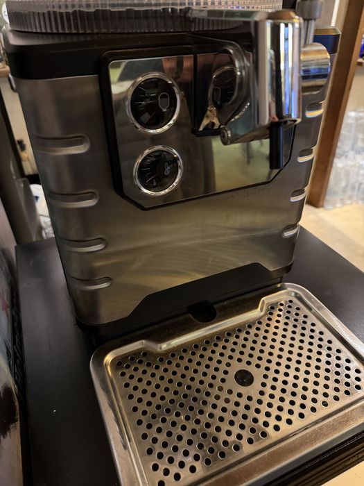 Машина/инсталация за наливна бира Blade