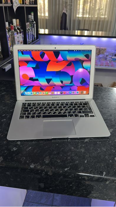 Продам Macbook air