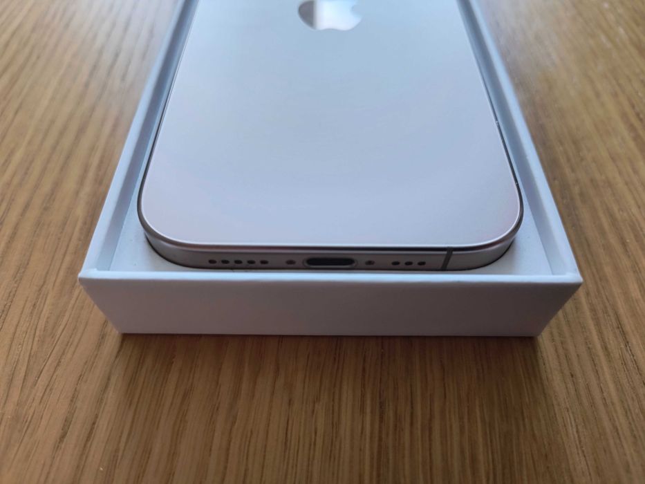 Apple Iphone 16 Pro 128 GB Rose Gold