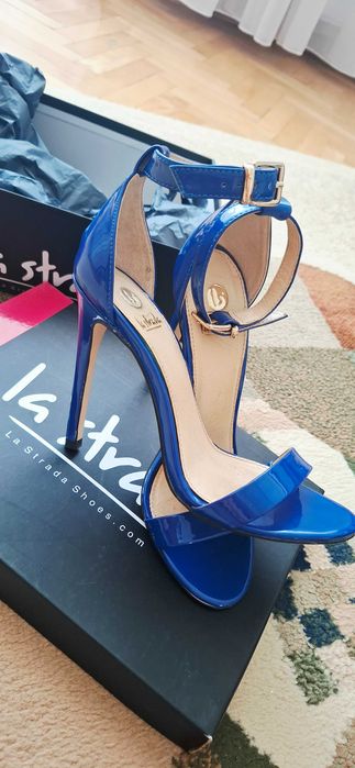 Sandale   blue piele  lacuita La stada