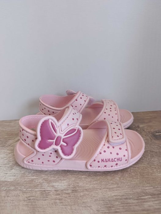 Сандали за момиче