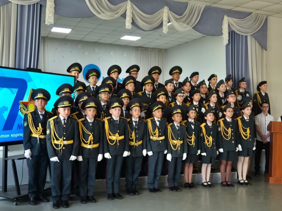 Парадная одежда кадетская форма для девочки