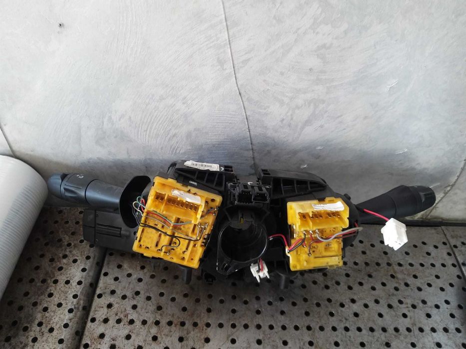 Bloc manete semnalizare stergator parbriz comenzi radio spirala volan renault clio 4 0265019012 479454698r