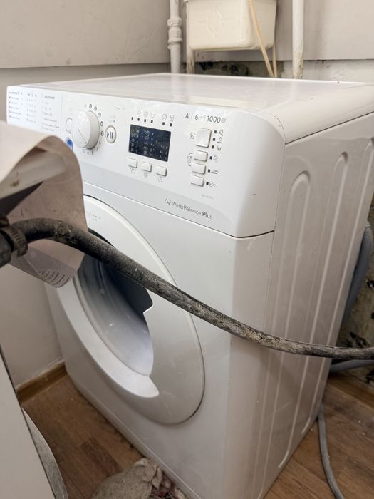 Стиральная машина Indesit 6 кг