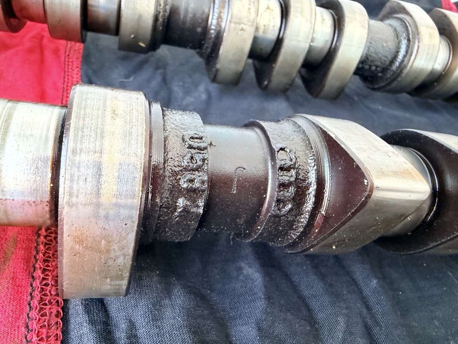 Разпределителни валове Audi