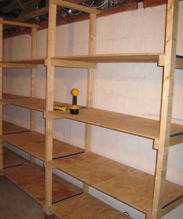 Продам стеллажи разные