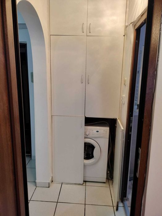 Se închiriază apartament cu o camera