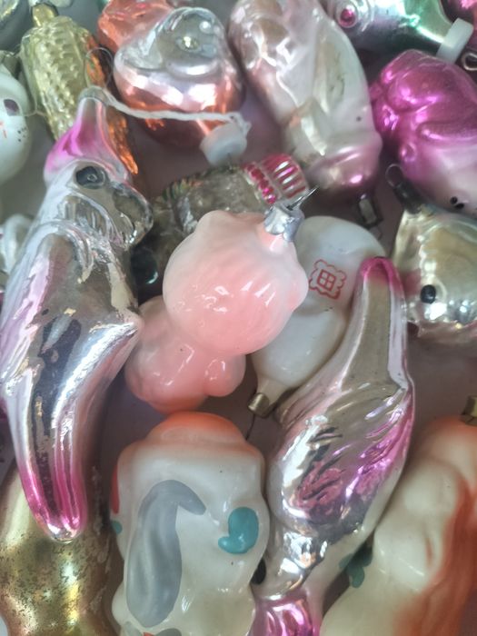 Продаётся ёлочные игрушки