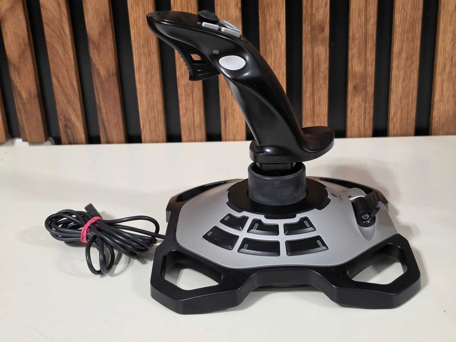 Controller Logitech Extreme 3D Pro