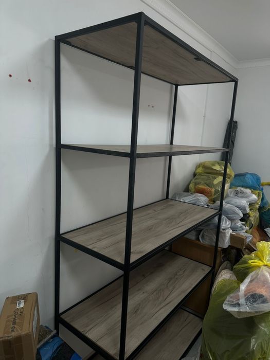 Стеллаж в стиле лофт (металл + дерево)