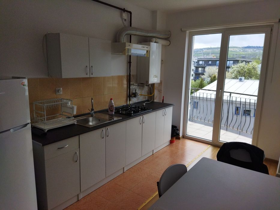P F inchiriez apartament cu 2 camere