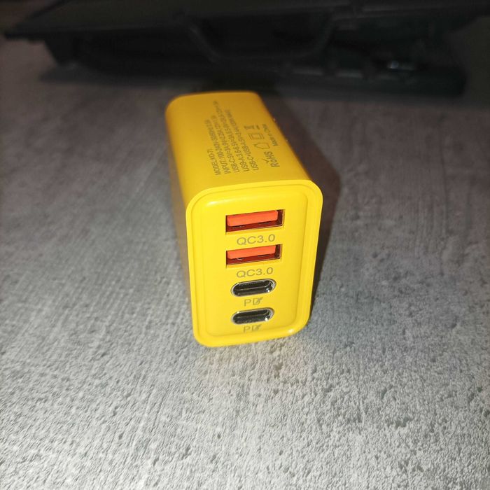 Зарядно 120w бързо зареждащо