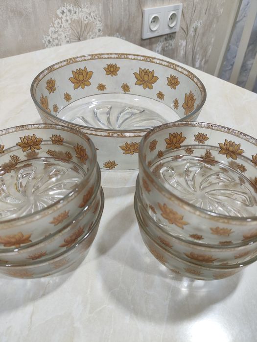 Продам набор ваз