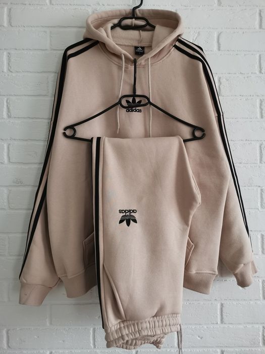 Комплект ADIDAS, размер L.