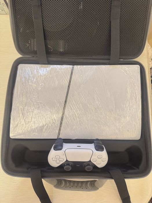 Playstatin 5 slim