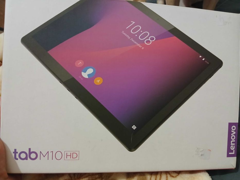 Таблет Леново  tab M10 HD