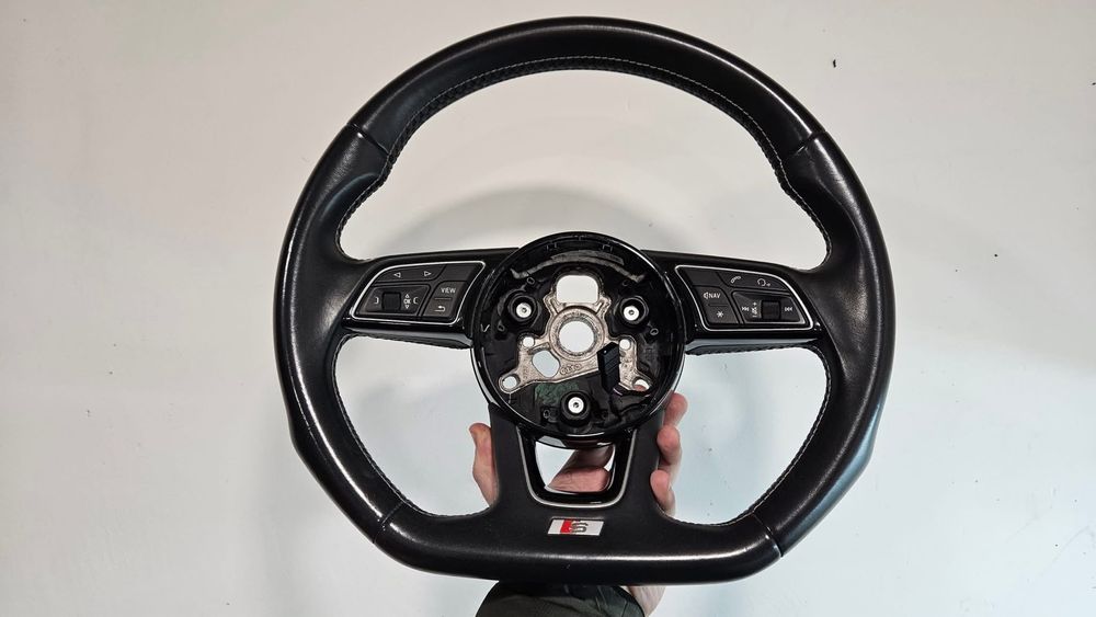 Волан Audi A3 A4 A5 S3 S4 рязан скосен Sline