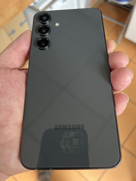 Samsung S24 FE 256GB