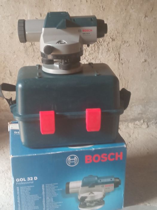 Нивиллер оптический БОСЧ 32 Д  ГОЛД.