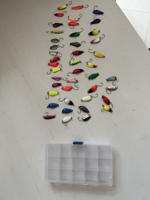 43х броя Блесни риболов