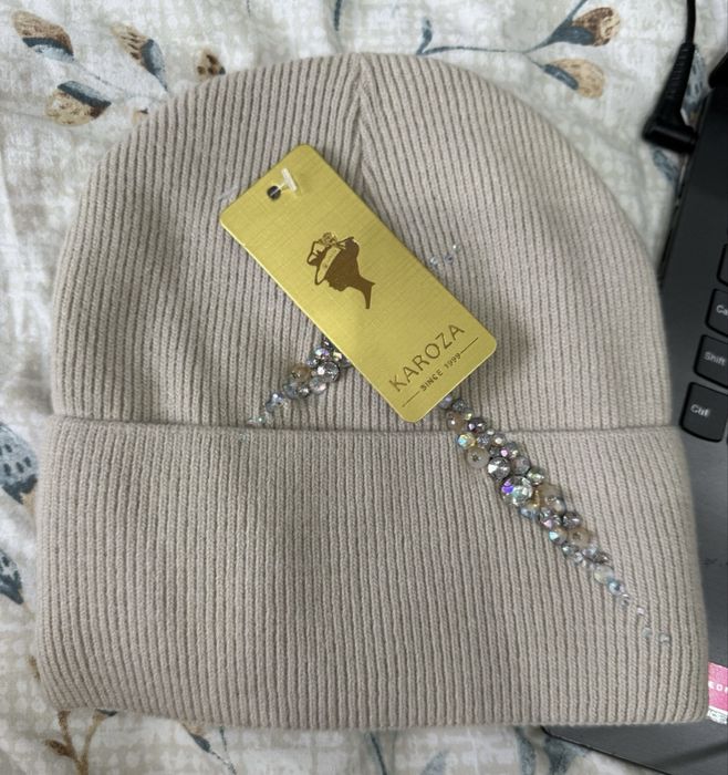 Новые беретки и шапка для девочек