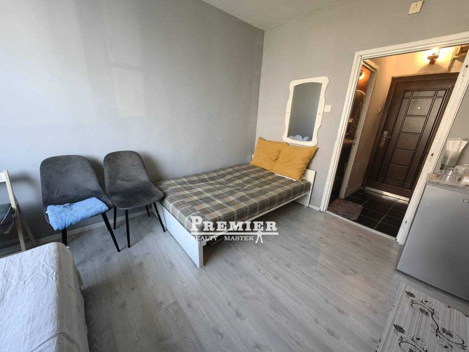 Продава се Едностаен апартамент в Бургас, Акациите - 23 кв.м за 1522 €/кв.м - Снимка #1
