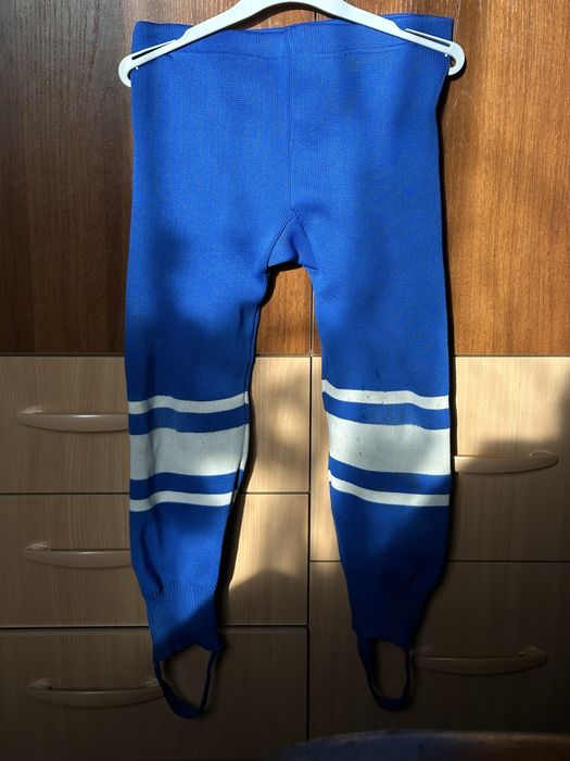 Продам детскую экипировку