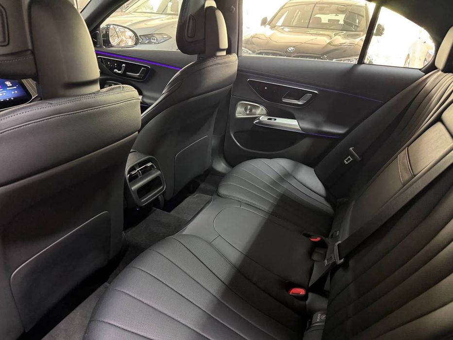 Mercedes Benz E 300 W214