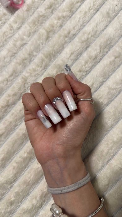 Servicii de manichiura