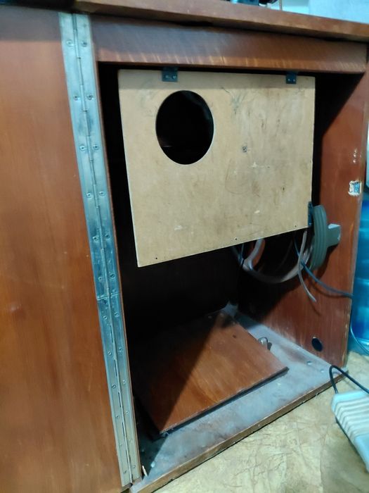 Электрическая/ножная швейная машинка