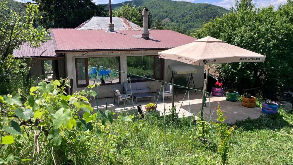 Casa si teren zona deal