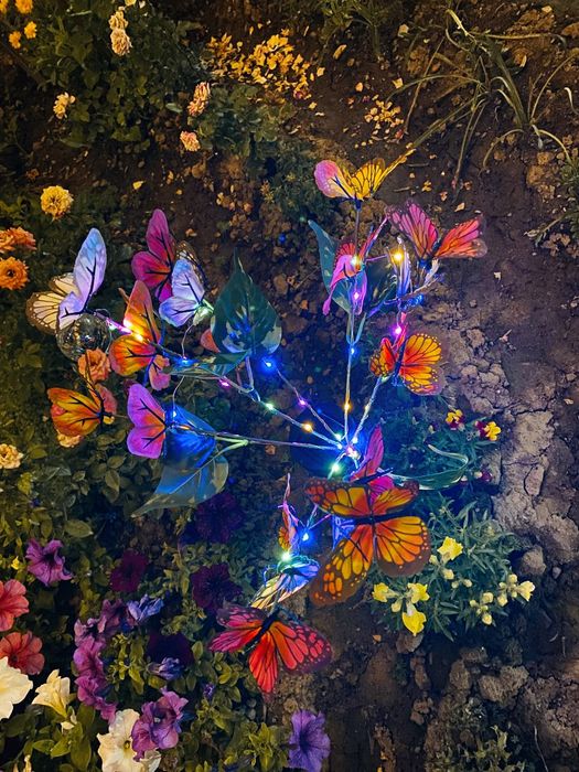 Светильник Бабочки на Солнечной Батарее для сада и дачи!!!