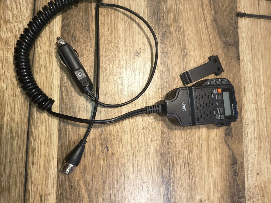 Kit statie CB pentru exterior,kit antena magnetica ,kit statie Escort