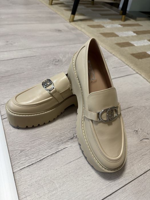 Дамски обувки тип мокасини