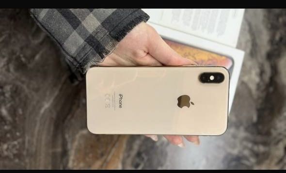 Продам Iphone XS Gold 64gb
