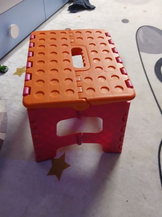 Сгъваемо детско столче