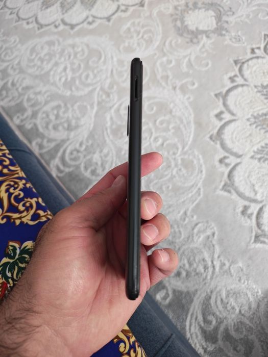 Самсунг А11 в рабочем состоянии