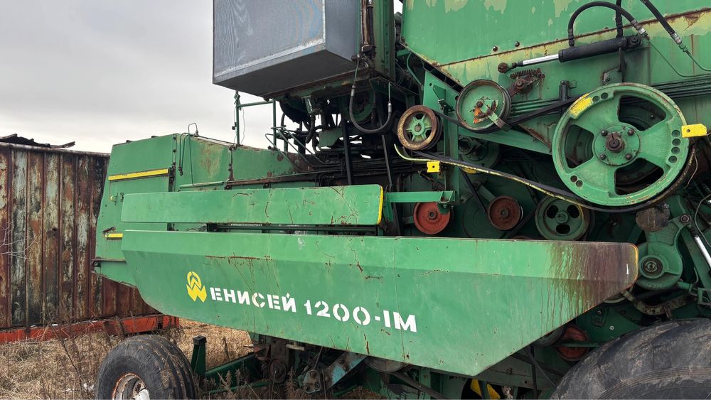 Продам Комбайн, Енисей