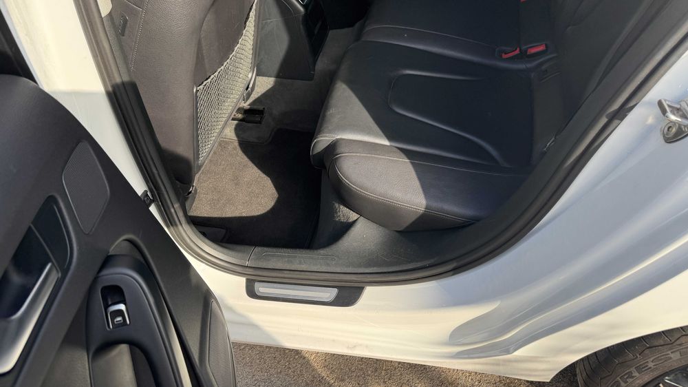 Audi A4, 2.0 TDI, B8.5, СПЕШНО!