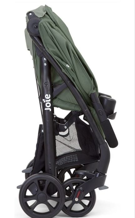 Продам коляску нейтрального цвета