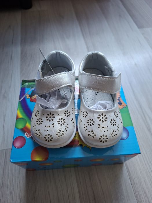 Детски обувки от естествена кожа "Mania"!