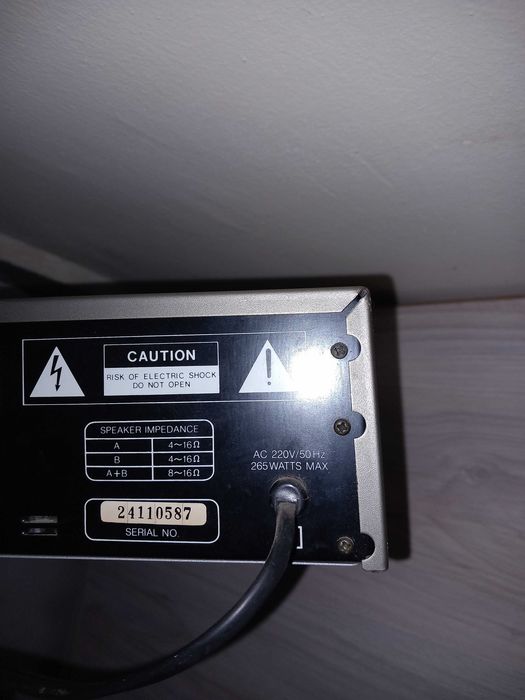 стерео усилвател HH Scott 459A