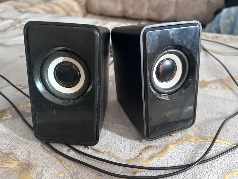 колонки проводные