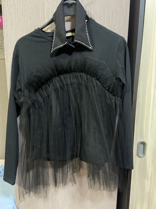 Дамска блуза с тюл